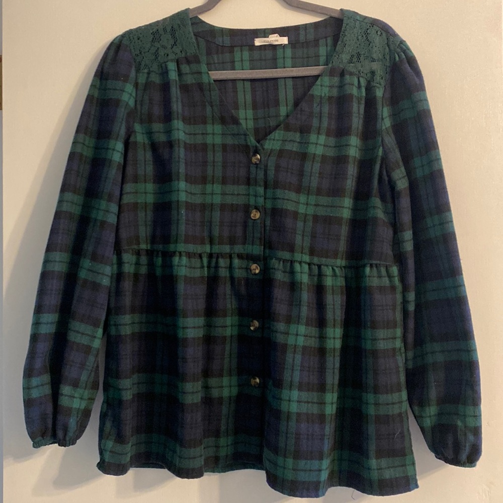 Maurices Green and Black Plaid Blouse